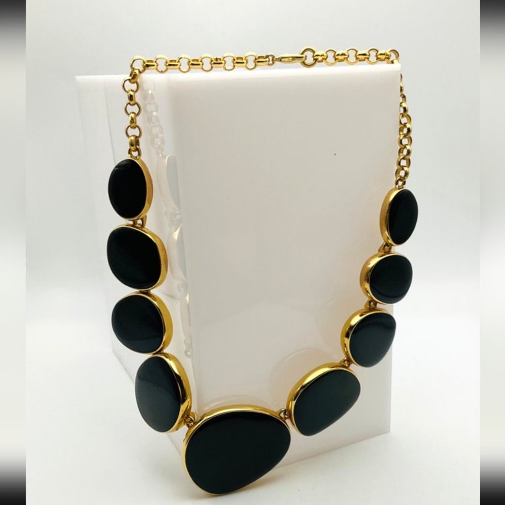 KJL (Kenneth Lane) vintage necklace. Gold tone and enamel. Comes with red pouch.